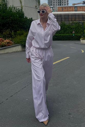 Pembe Uzun Kollu Çizgili Gömlek Pantolon İkili Takım MG2124