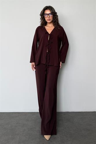 Kahverengi Önü Bağlamalı Alt Üst Takım Mg2473