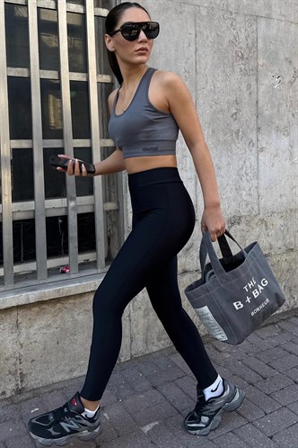 Siyah Active Fit Toparlayıcı Fermuarlı Tayt MG2791