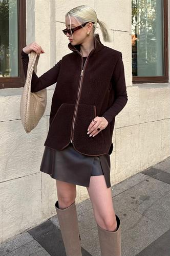 Kahverengi Dik Yaka Kadın Peluş Yelek MG2578