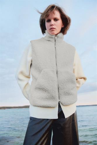 Gri Dik Yaka Kadın Peluş Yelek MG2578