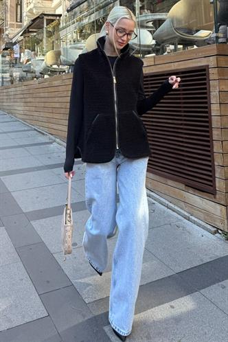 Siyah Dik Yaka Kadın Peluş Yelek MG2578