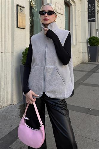 Gri Dik Yaka Kadın Peluş Yelek MG2578