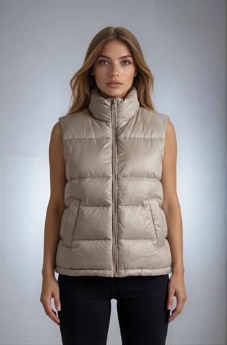 Bej Dik Yaka Astarlı Kadın Şişme Yelek MG2592