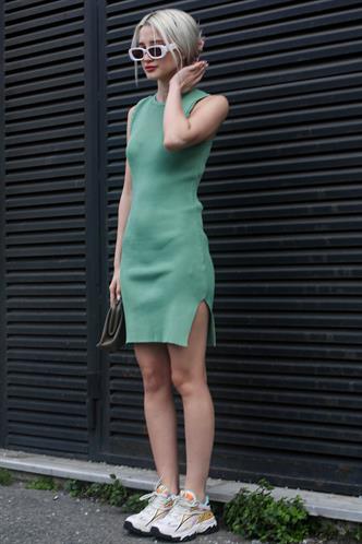 Yeşil Sıfır Kol Mini Basic Elbise MG1727