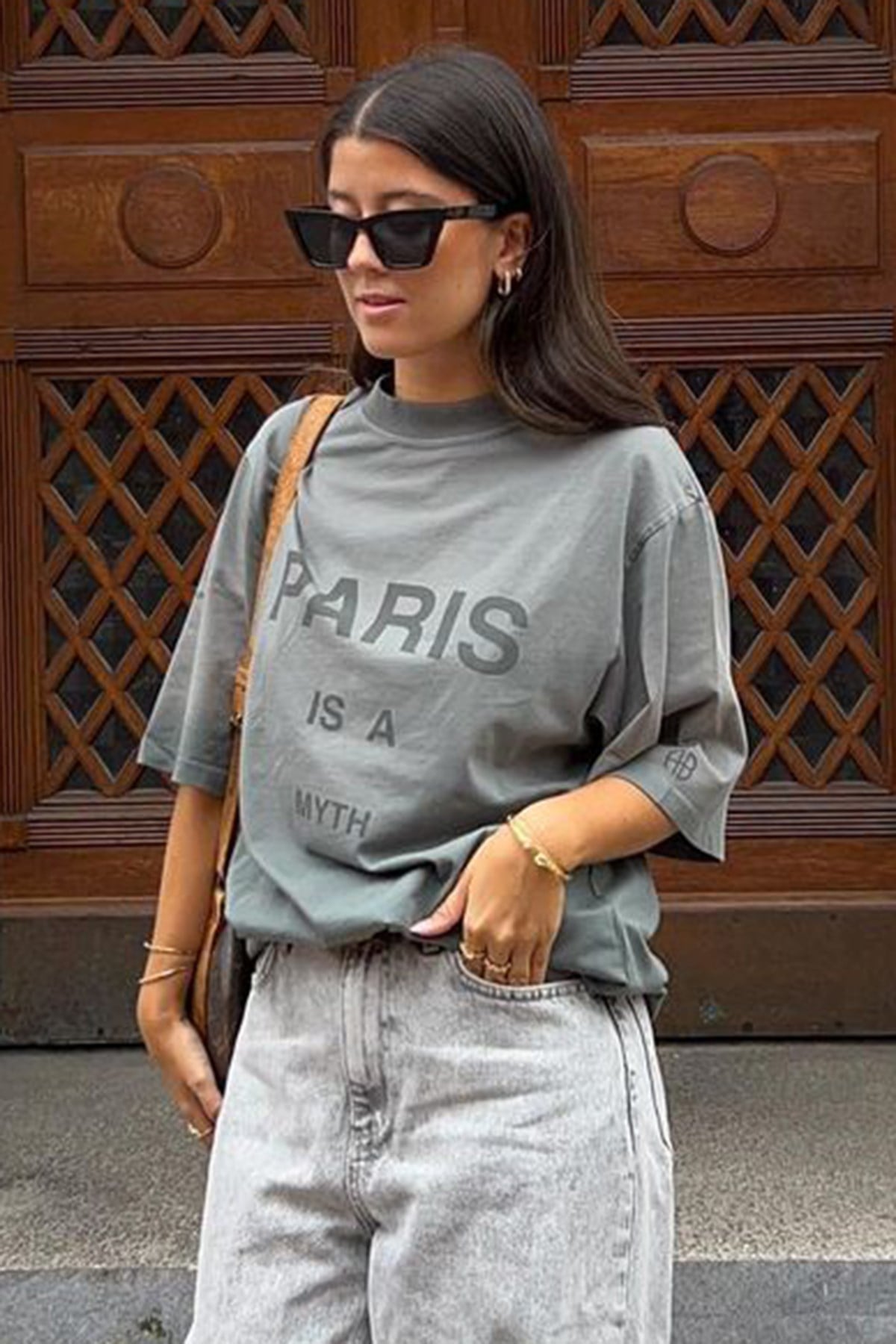 Boyalı Gri Paris Baskılı Kadın Tişört MG1654