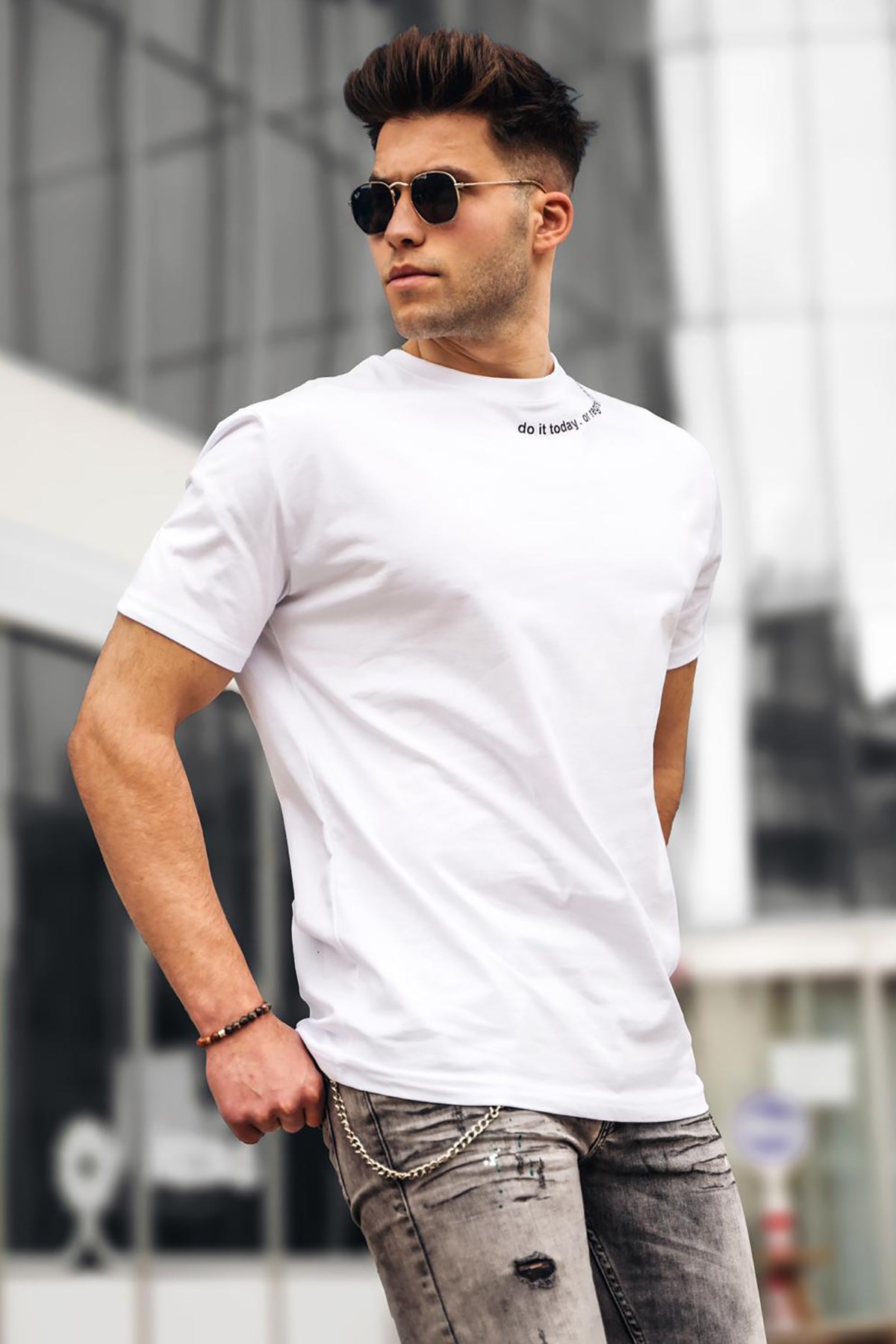 Men Basic White T-Shirt -- Madmext