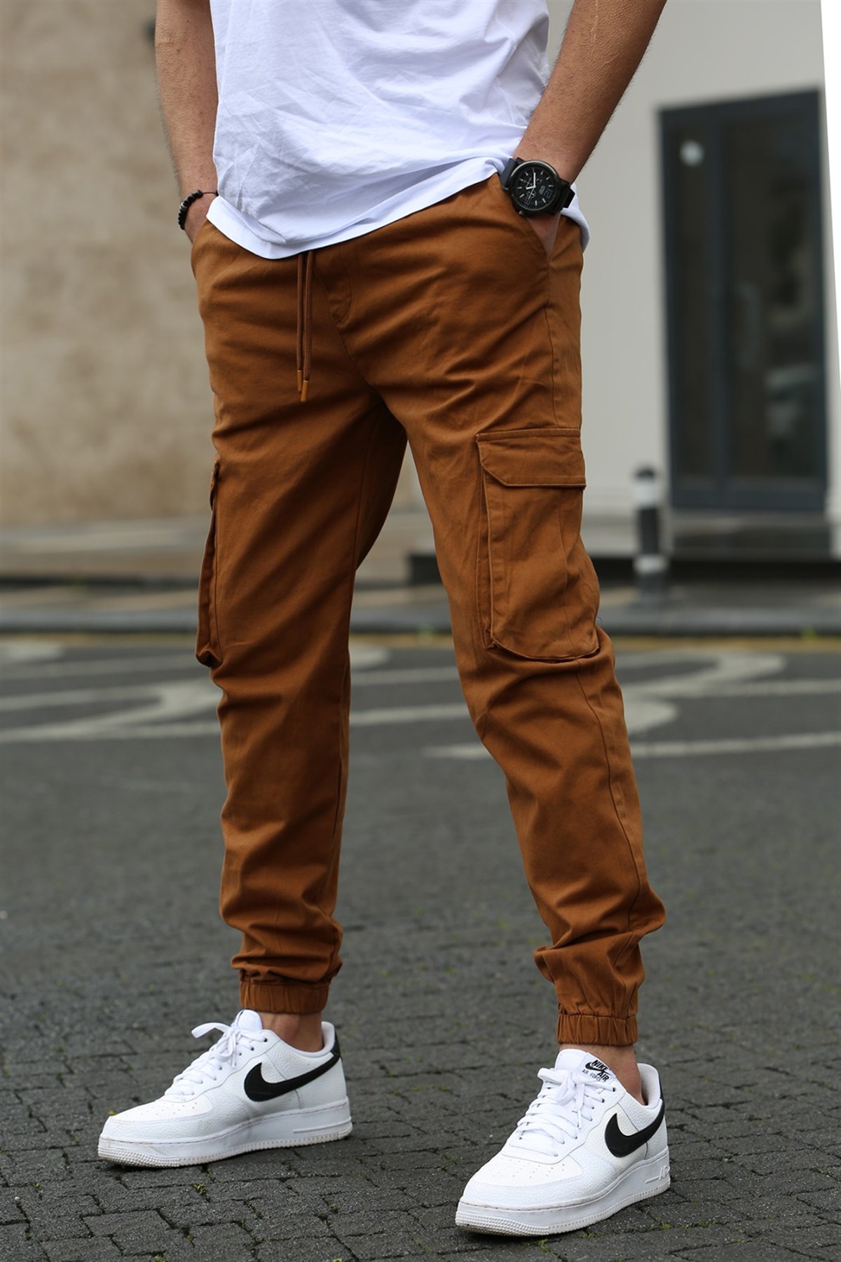 Men´s Trousers & Pants (For Joggers) -- Designs & Prices -- Madmext