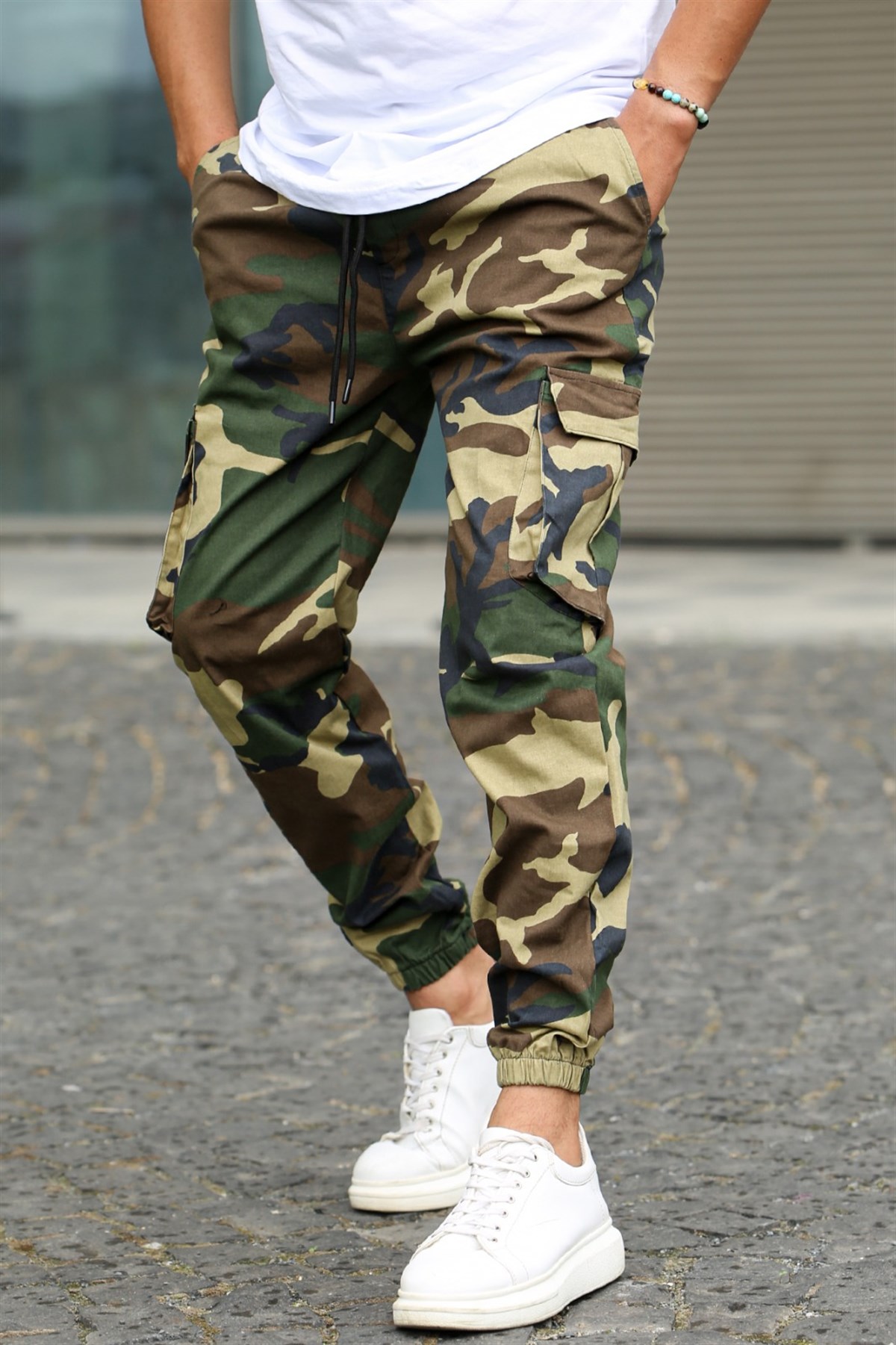 Men Camouflage Green Cargo Trousers -- Madmext