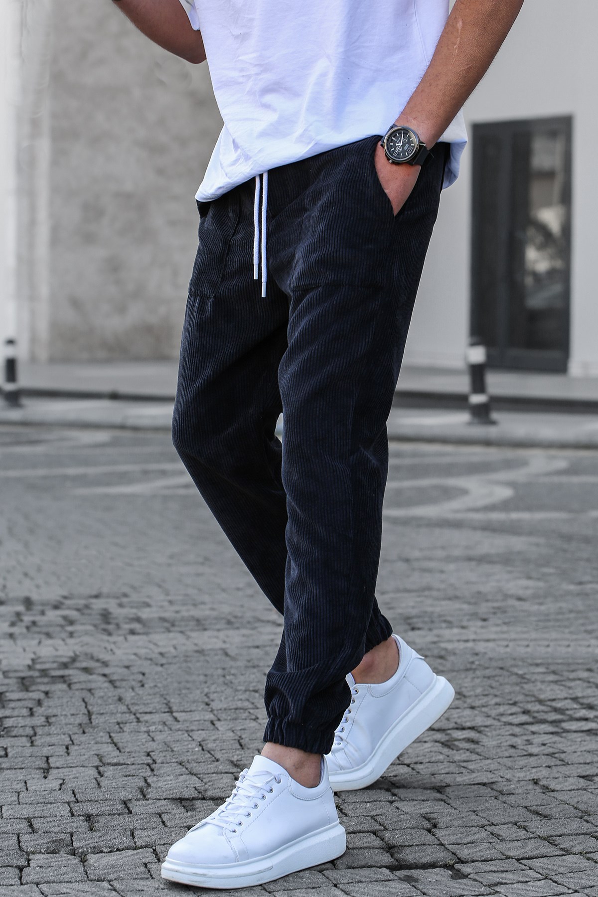 Black Velvet Pants Outfits For Men (5 ideas & outfits)