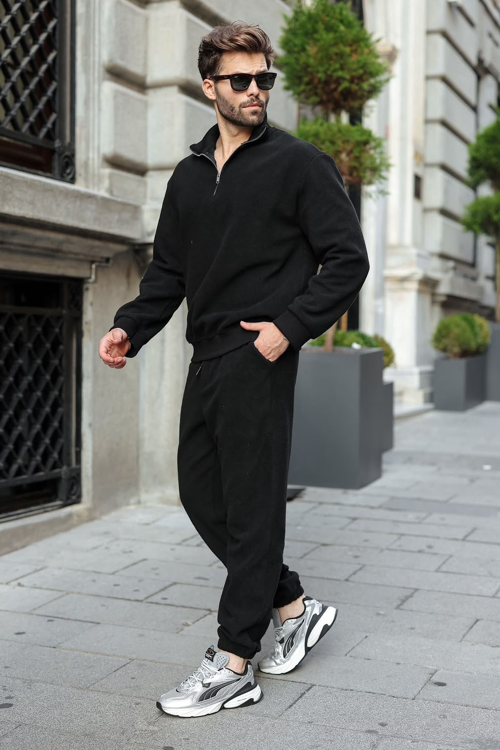 EŞOFMAN TAKIMI