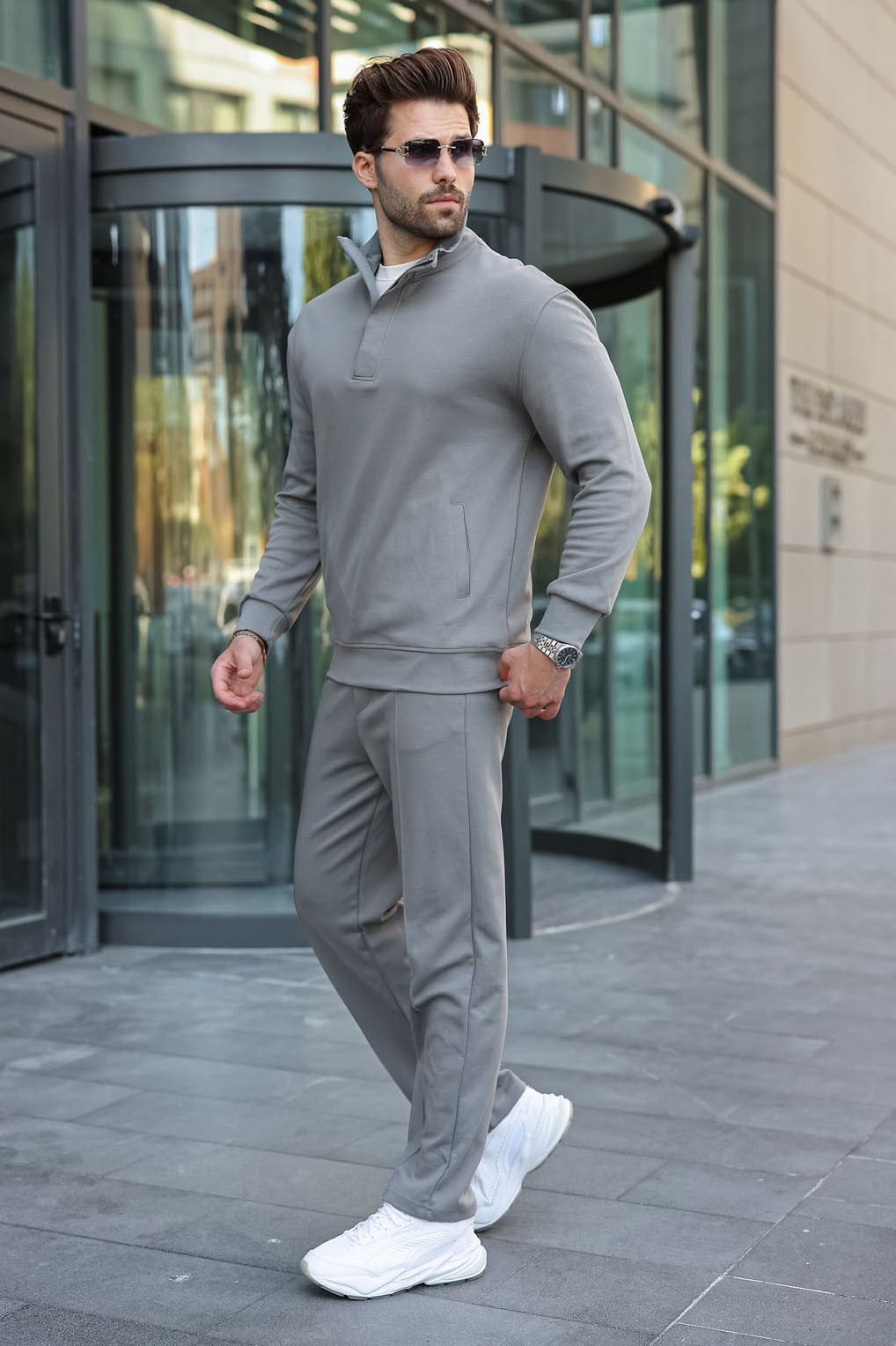 EŞOFMAN TAKIMI