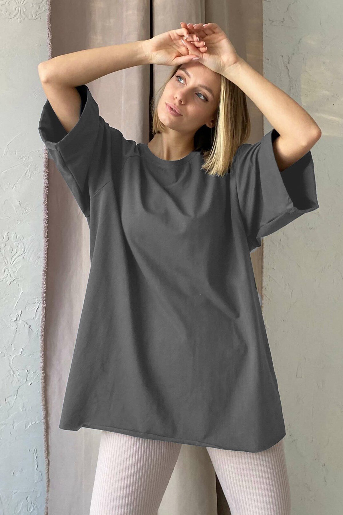 Antrasit Oversize Basic Kadın Tişört- Madmext