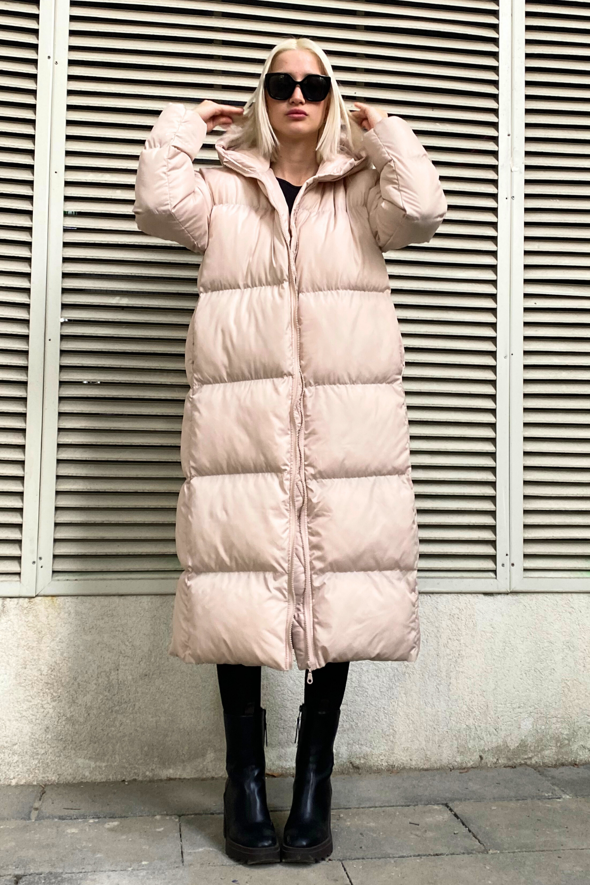 Mad Girls Bej Uzun Şişme Mont MG1303
