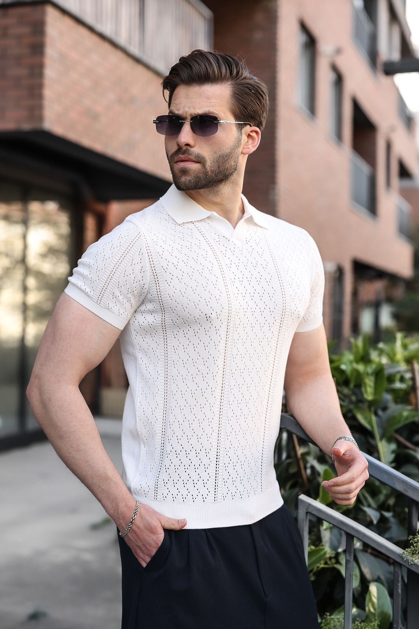 POLO T-SHIRT