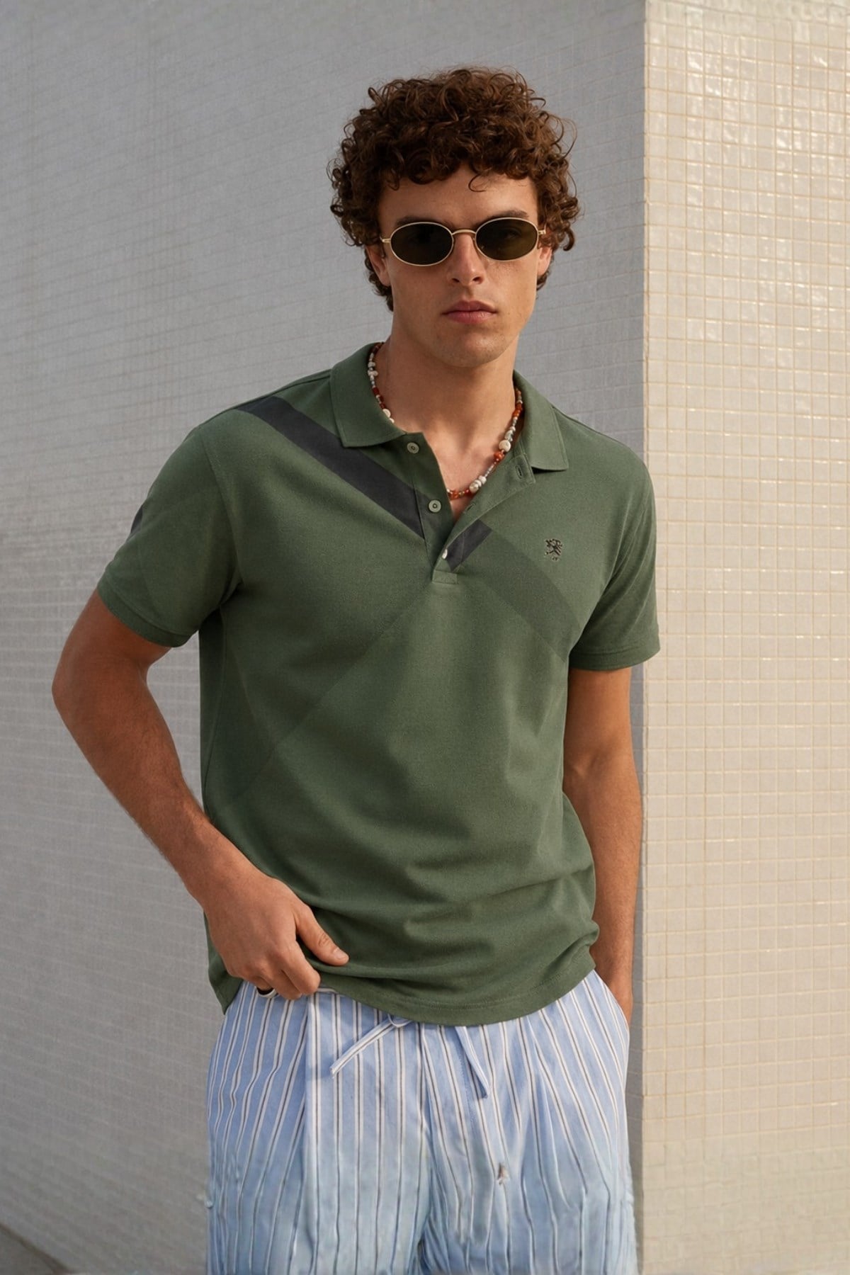 POLO T-SHIRT