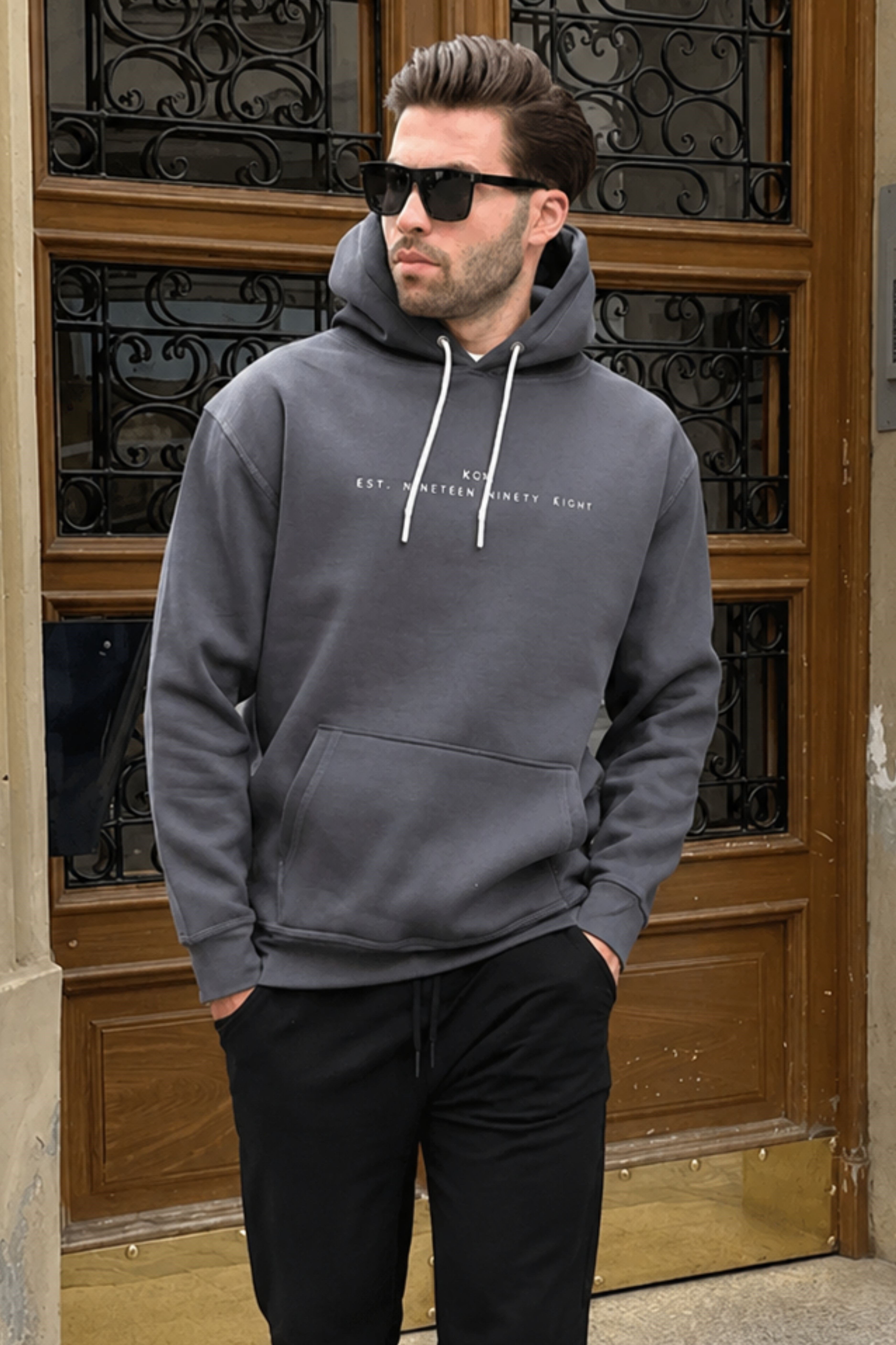 Sweatshirt