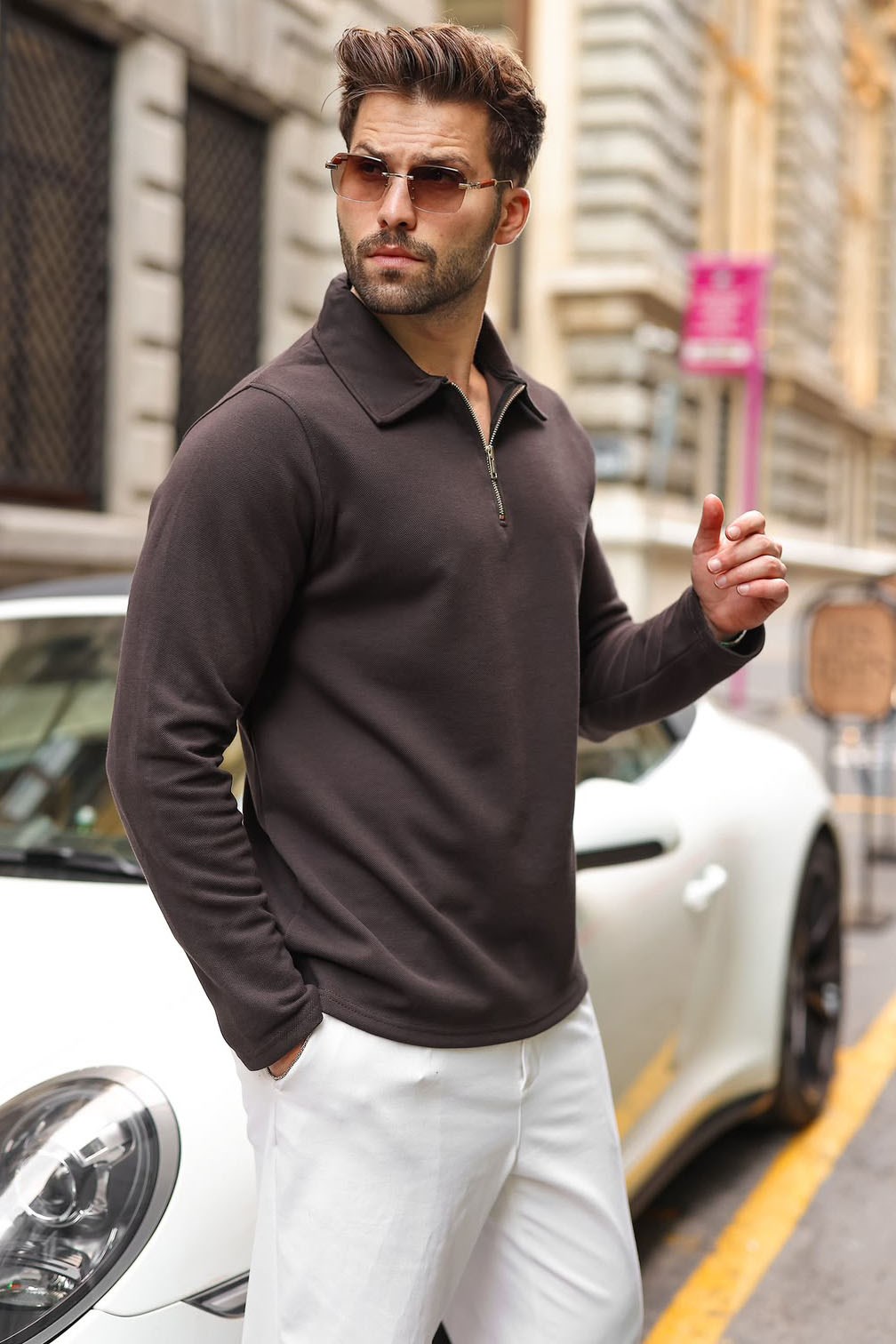 SWEATSHIRT