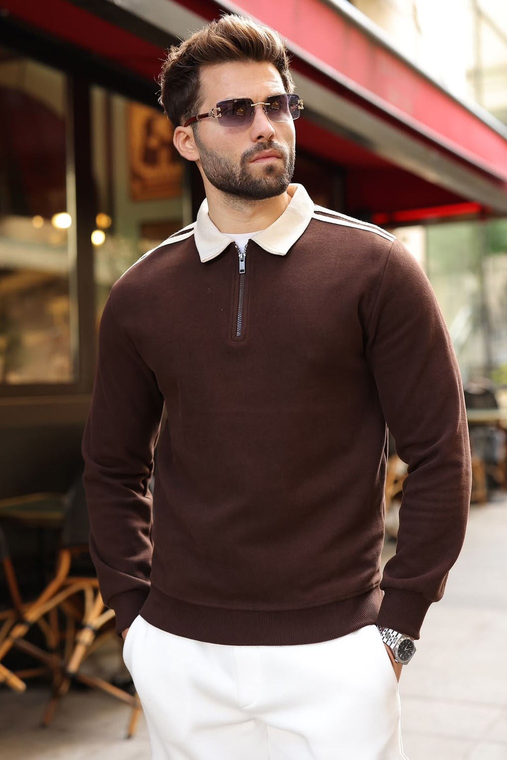 SWEATSHIRT