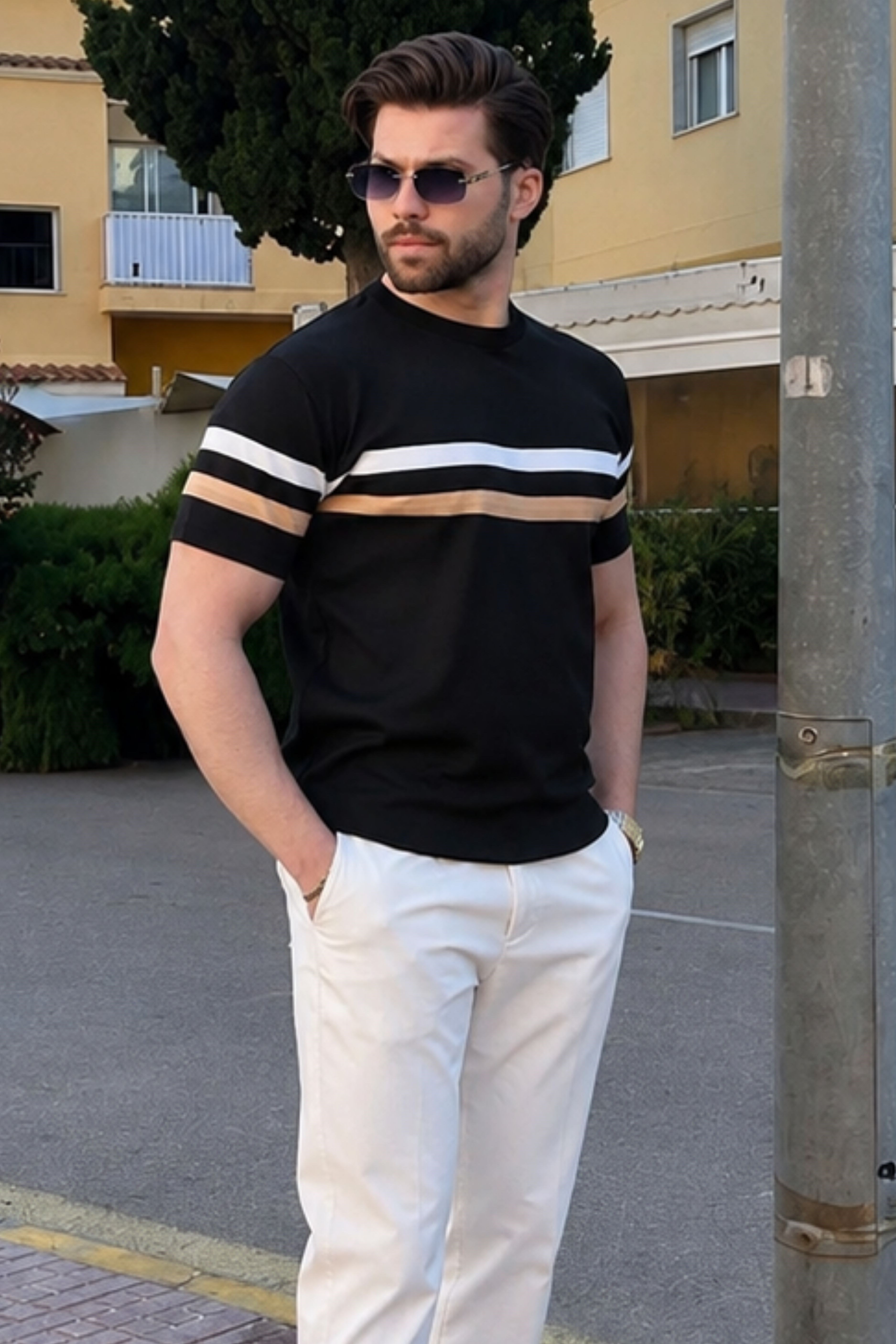 T-SHIRT