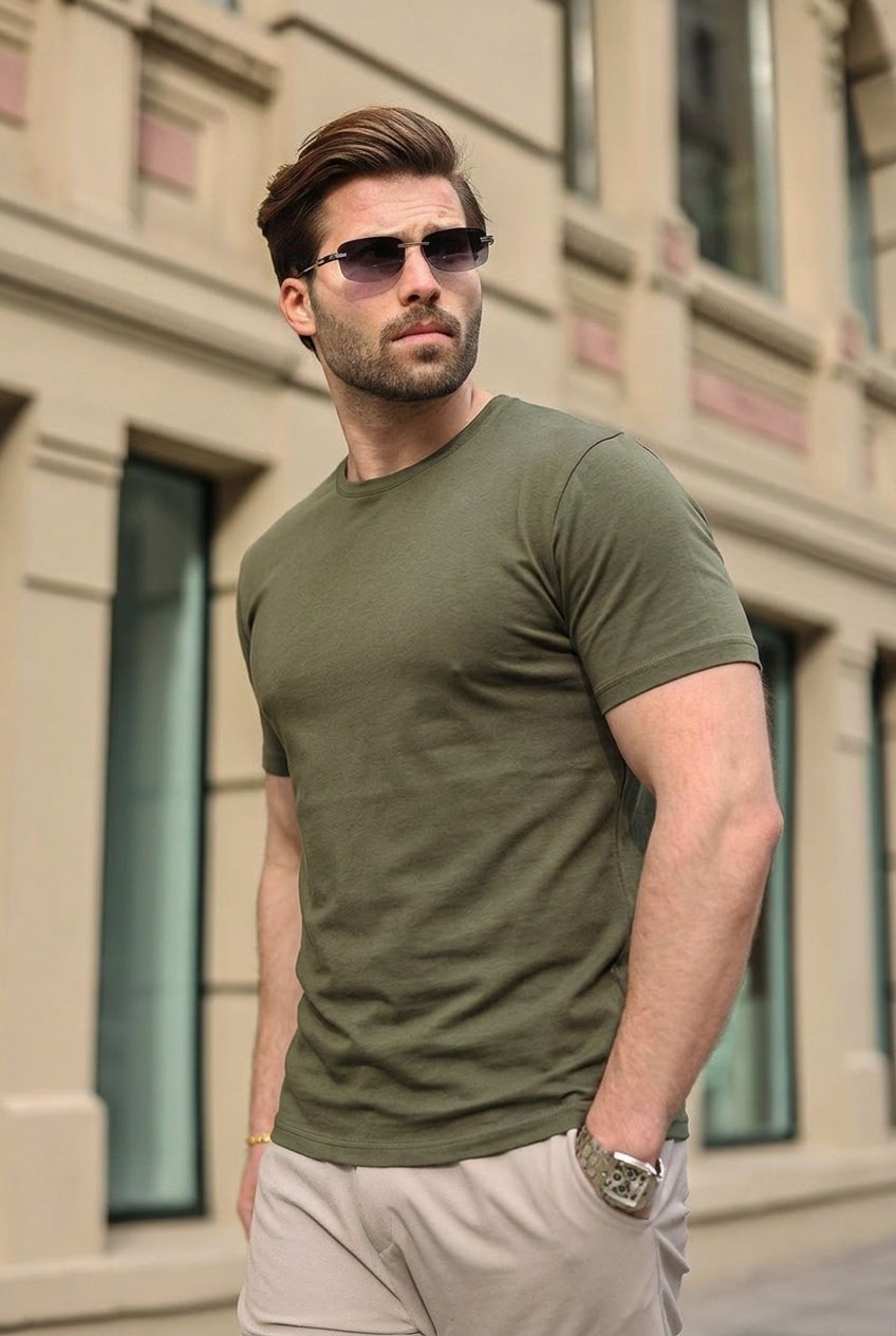 T-SHIRT