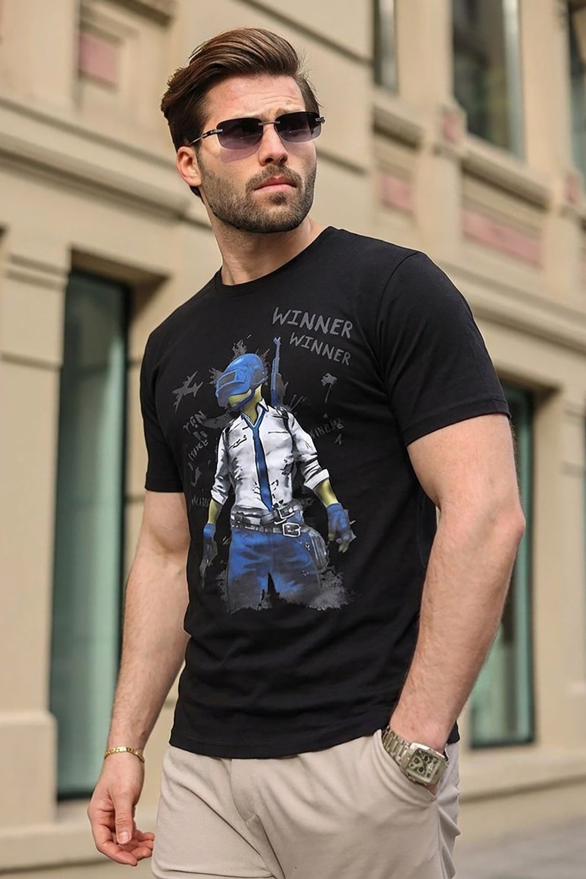T-SHIRT