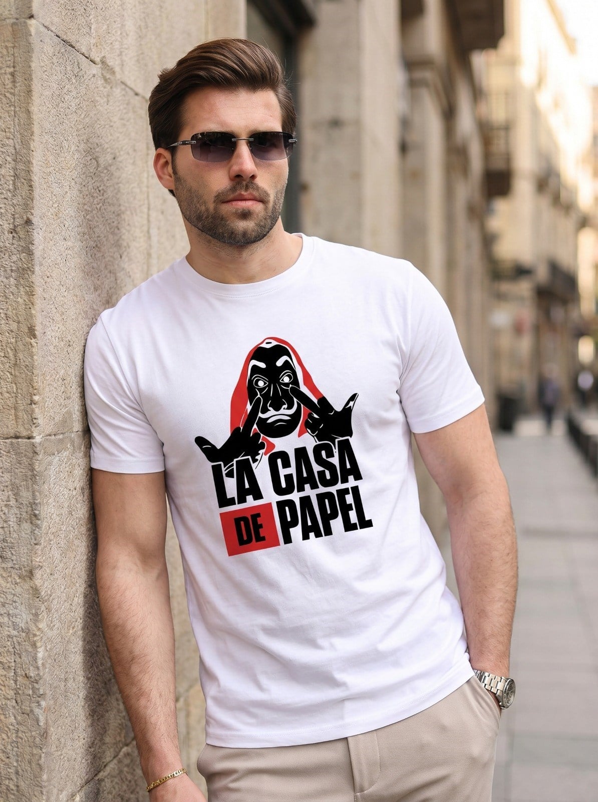 T-SHIRT