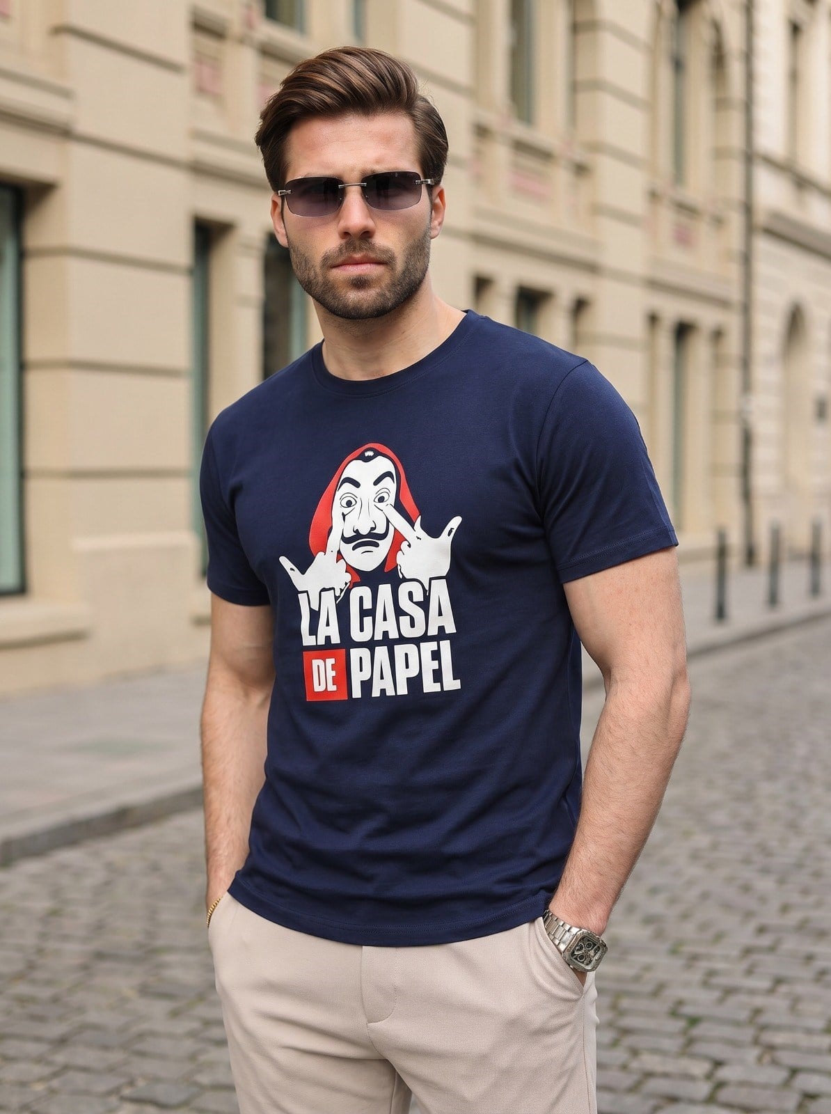 T-SHIRT