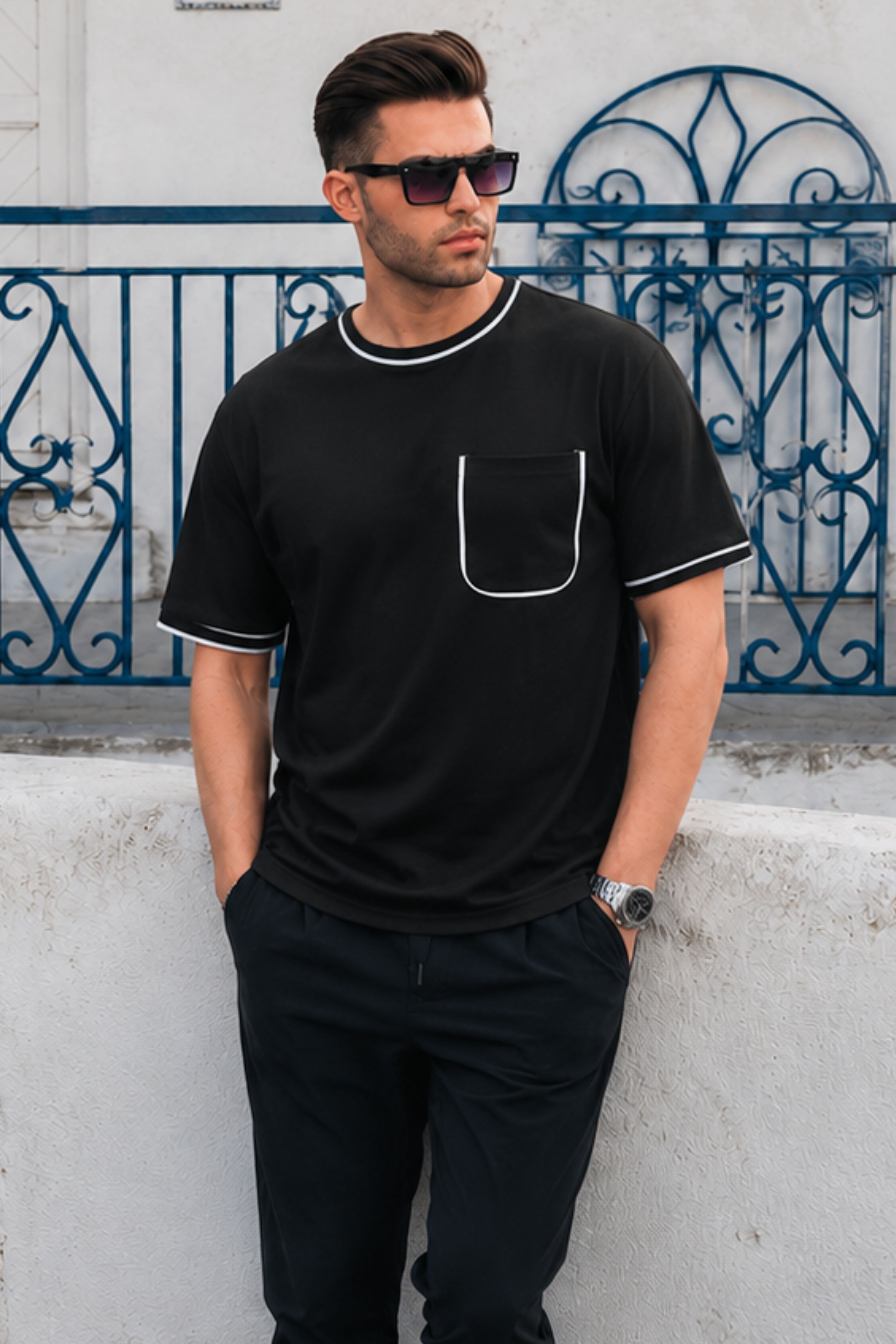 T-SHIRT