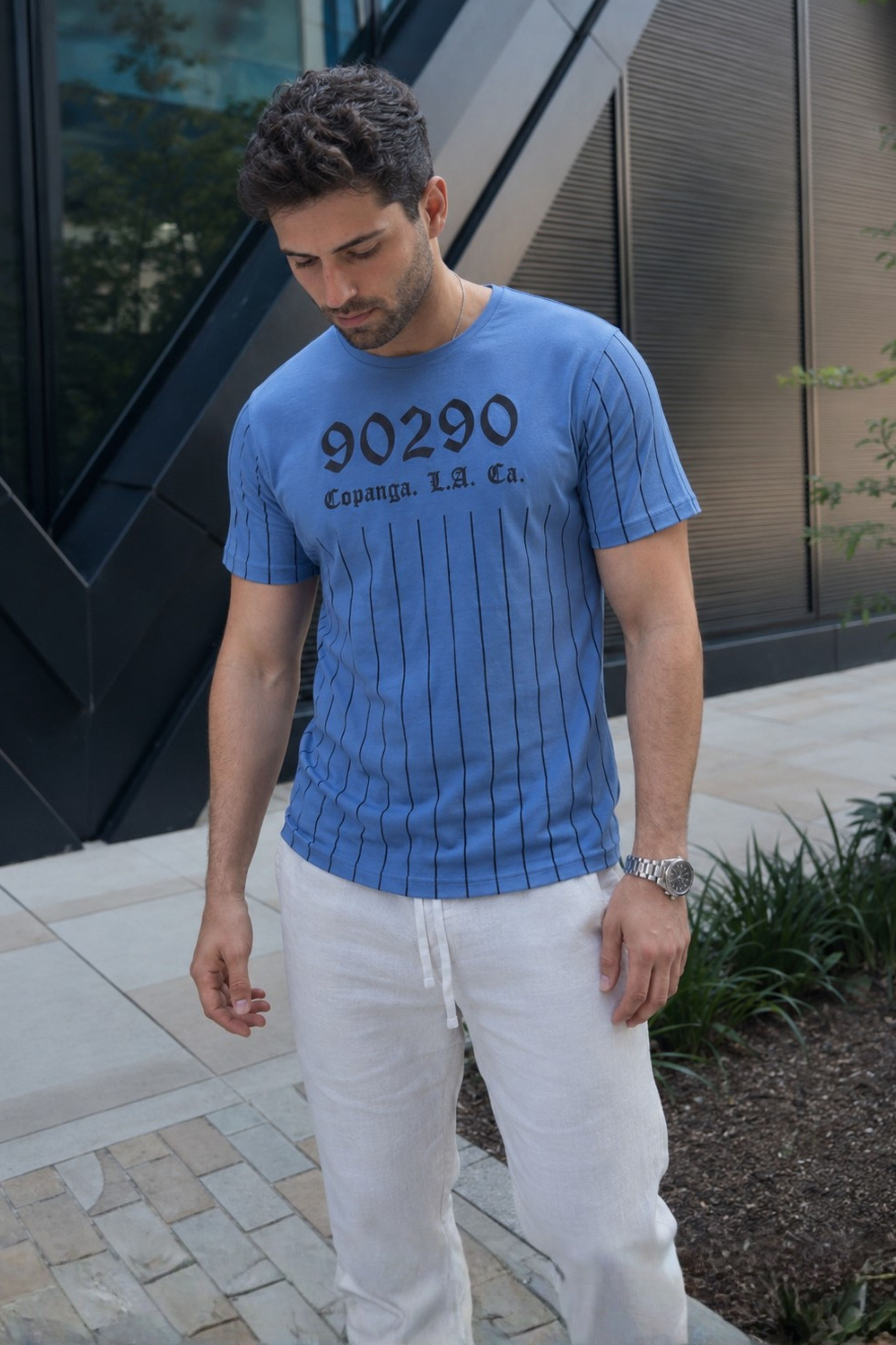 T-SHIRT