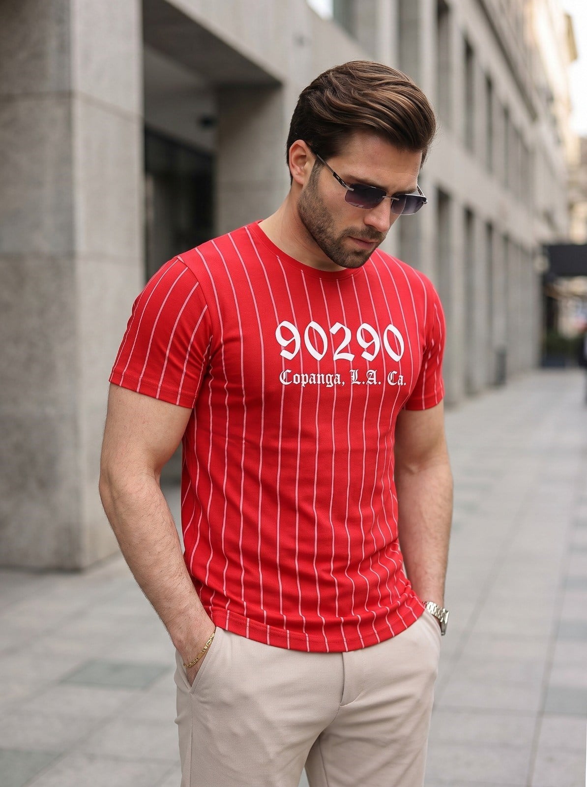 T-SHIRT