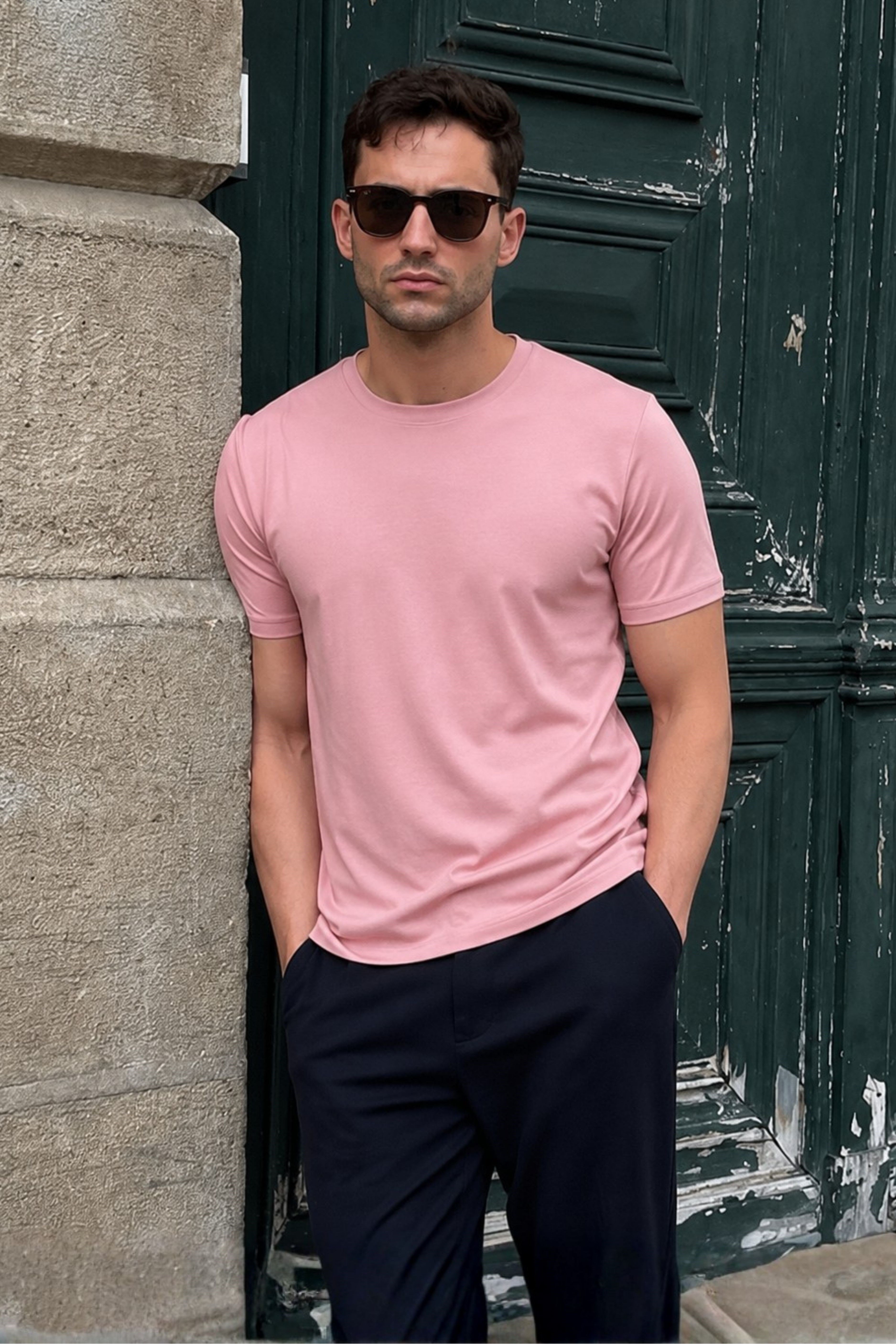 T-SHIRT