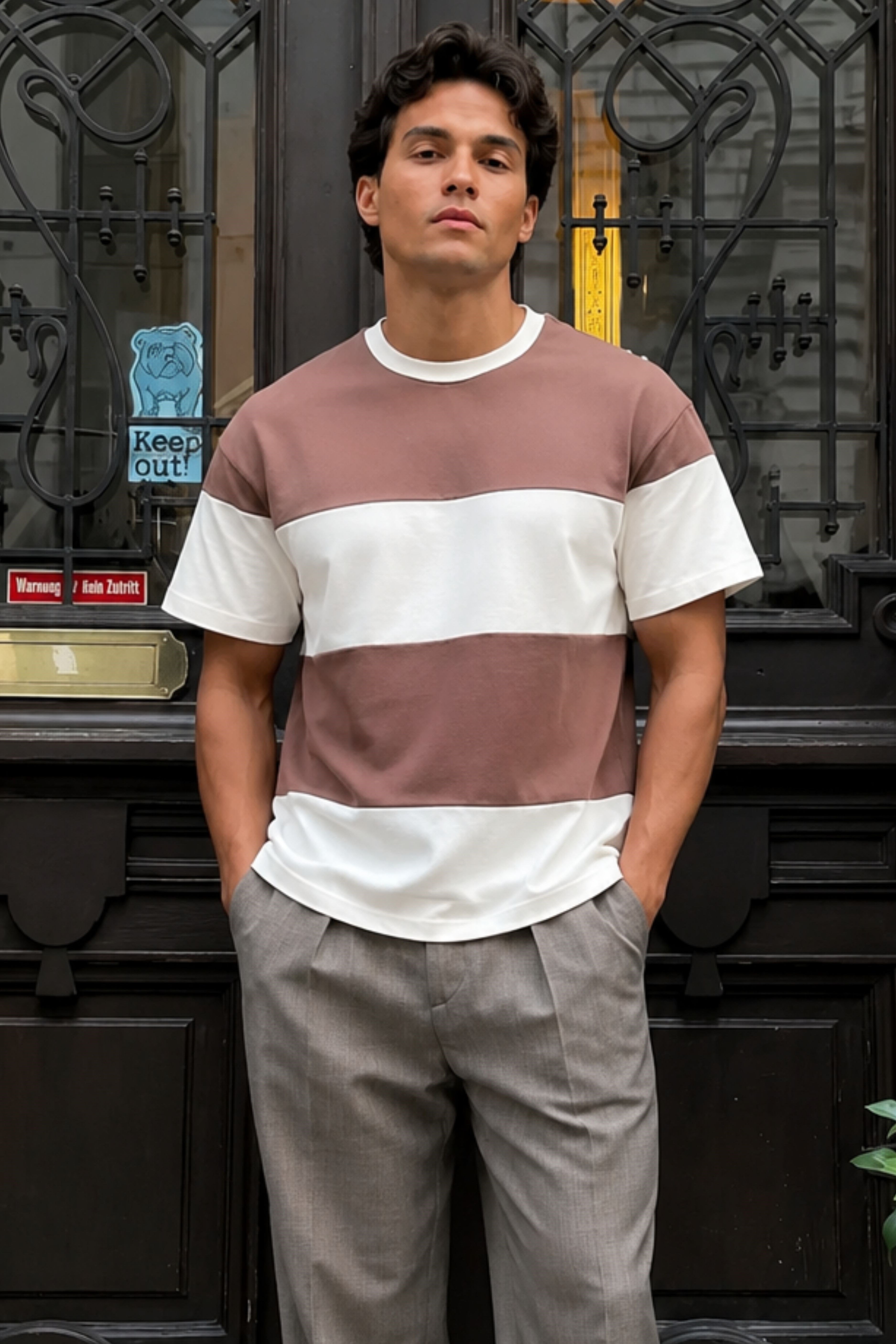 T-SHIRT