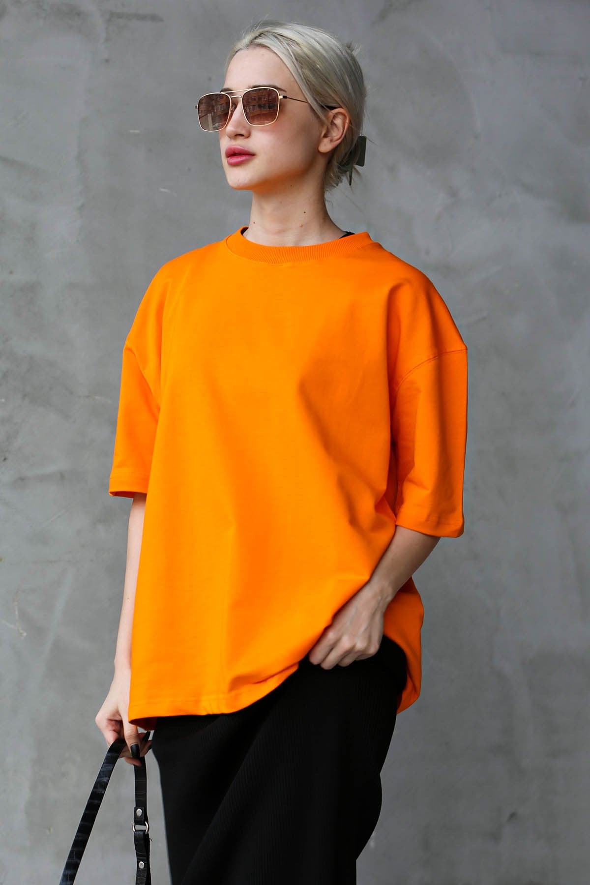 Turuncu Bisiklet Yaka Basic Oversize T-shirt MG1687