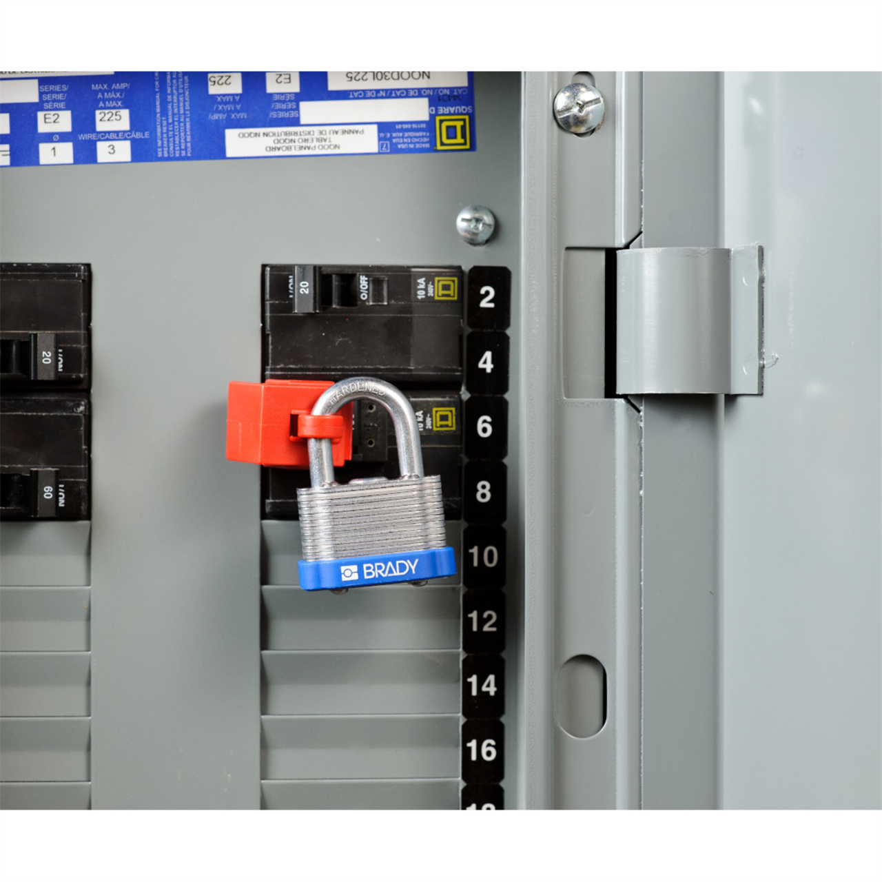 Deliksiz Şalter Kilidi 480/600 Volt Brady