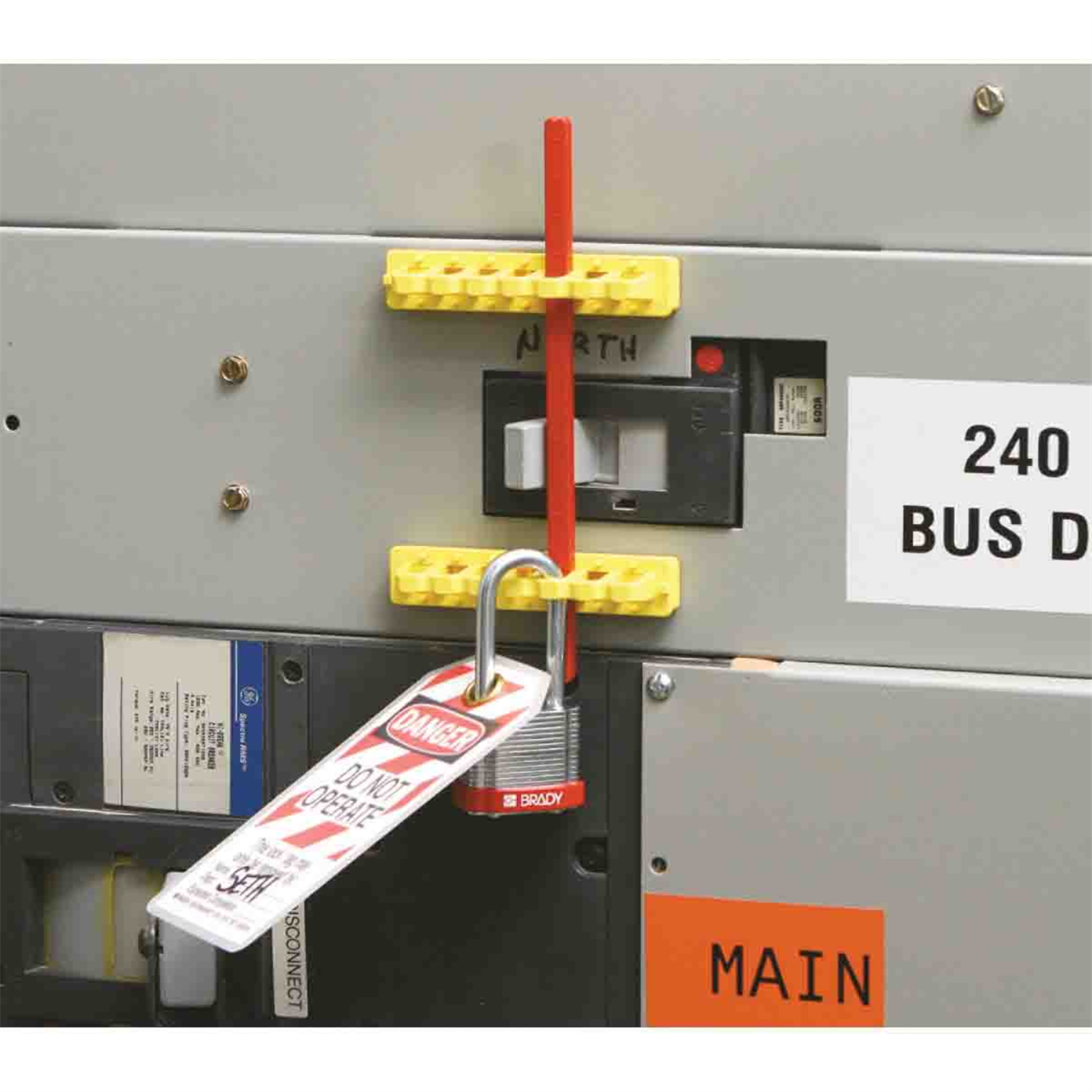 Şalter Engelleyici Kit 480-600 Volt  Brady