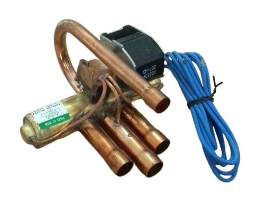 DÖRT YOLLU KLİMA VANASI 3/8-1/2 18000 BTU ( DSF-9 )