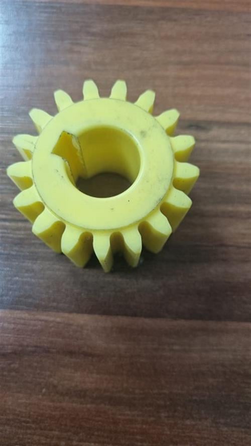 EMPERO MİKSER PLASTİK DİŞLİ (57X22X39/17 DİŞ)