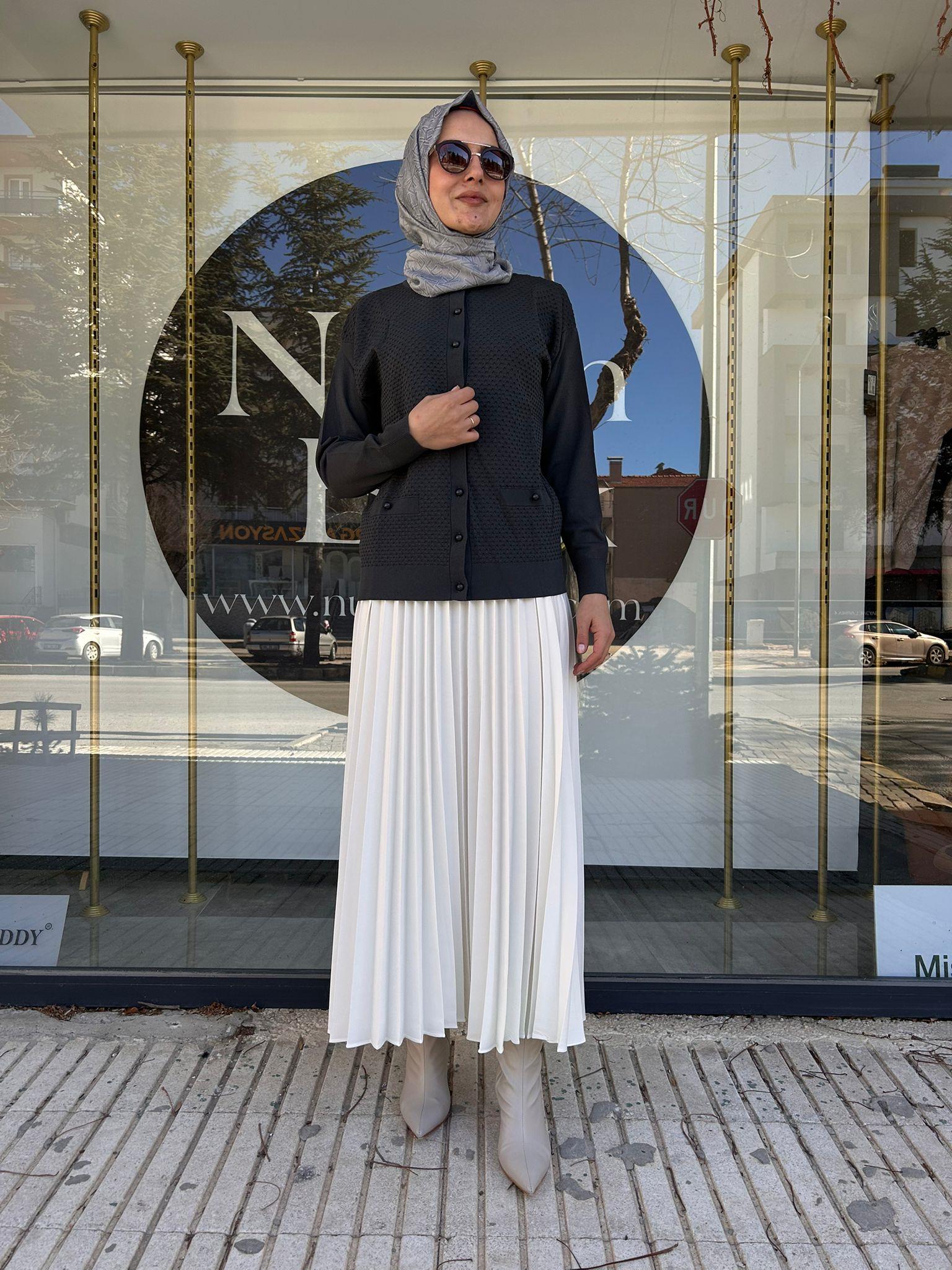 NURCAN ÇETİN ANTRASİT HIRKA 001