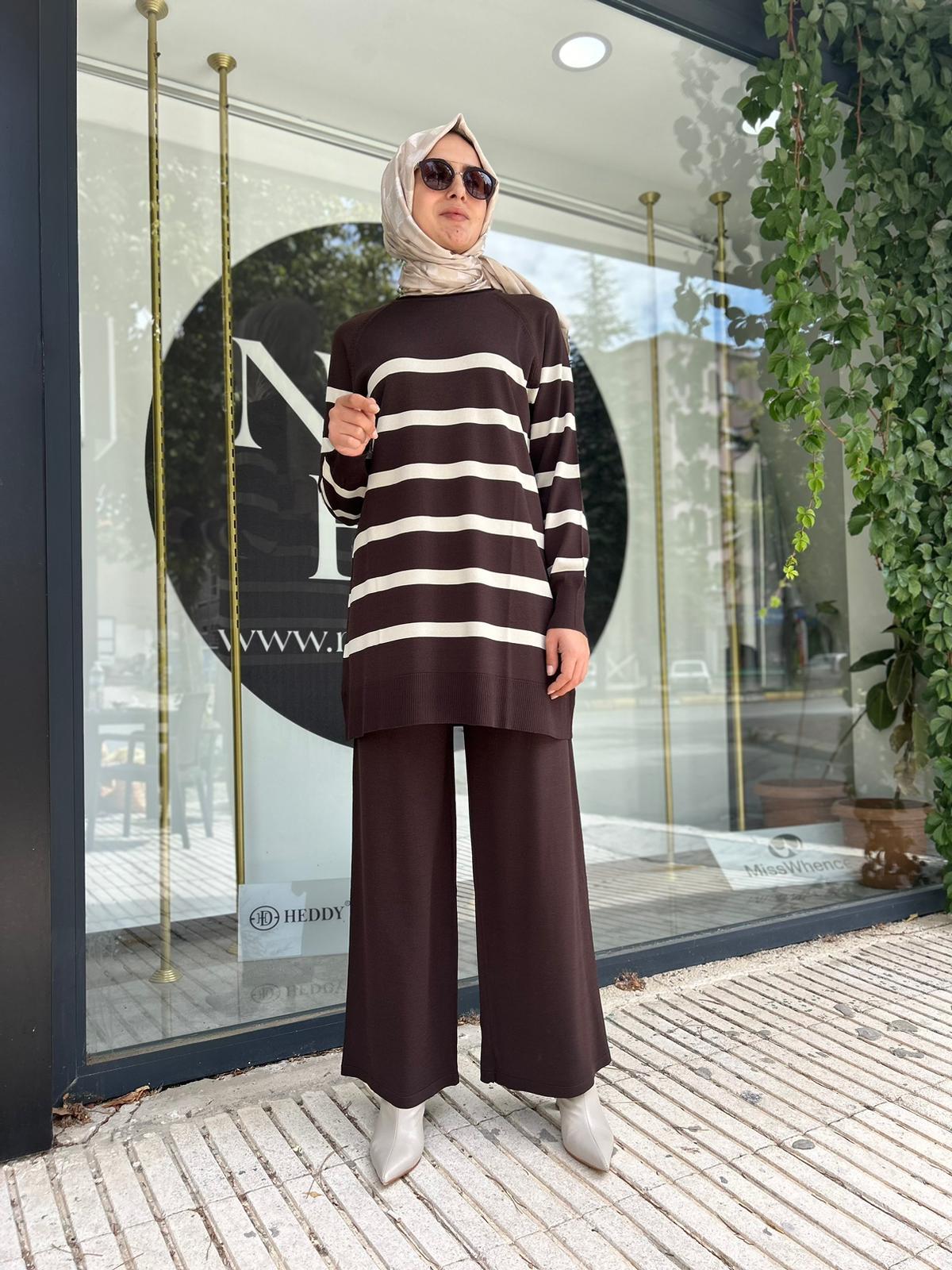 NURCAN ÇETİN KAHVE ÇİZGİLİ TAKIM 016
