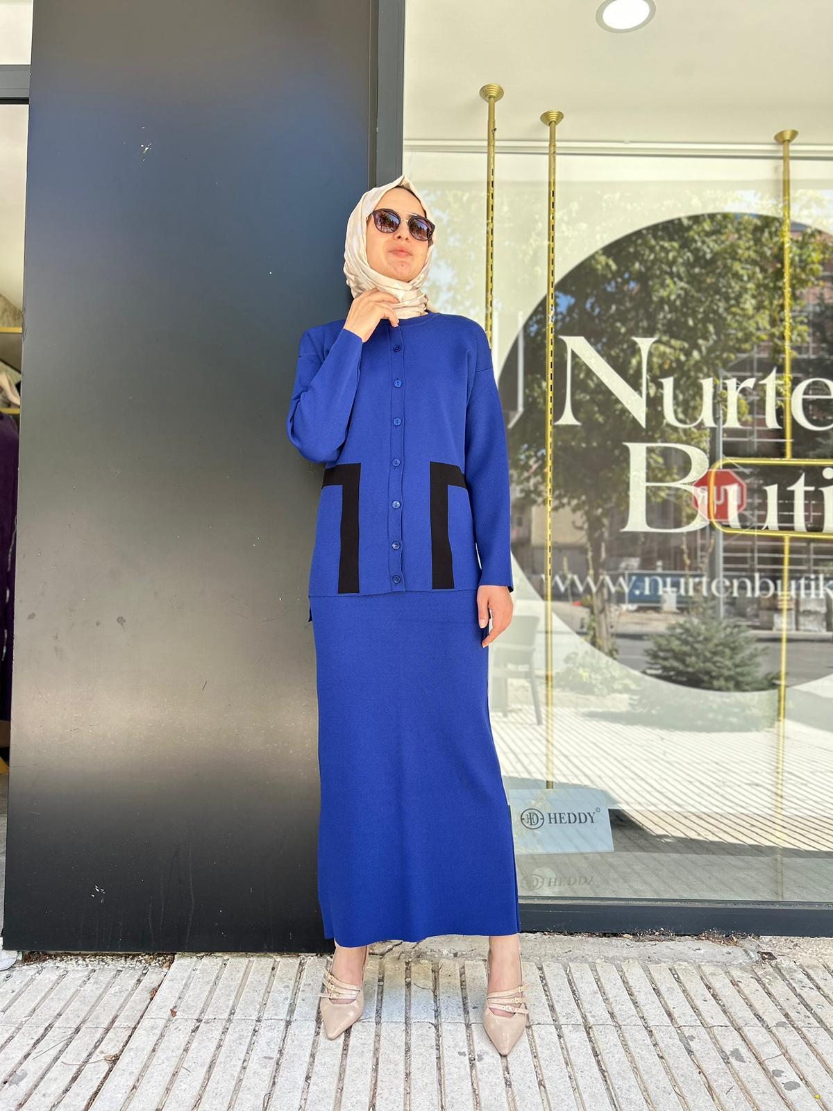 NURCAN ÇETİN SAKS ETEKLİ TAKIM 002