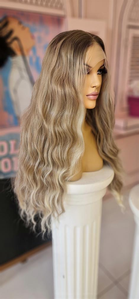 LOLLY  PONY Dalgalı Dip Boyalı Sarı Şeritli 75 cm Kore Fiber Sentetik Ön Tül Peruk