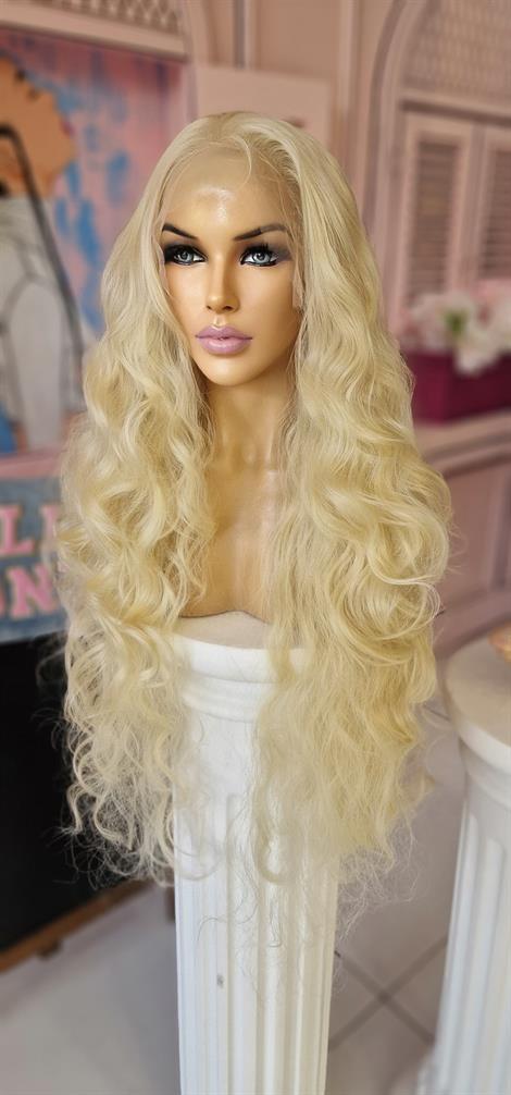 LOLLY PONY Dalgalı Platinium 85 cm Kore Fiber Sentetik Ön Tül Peruk