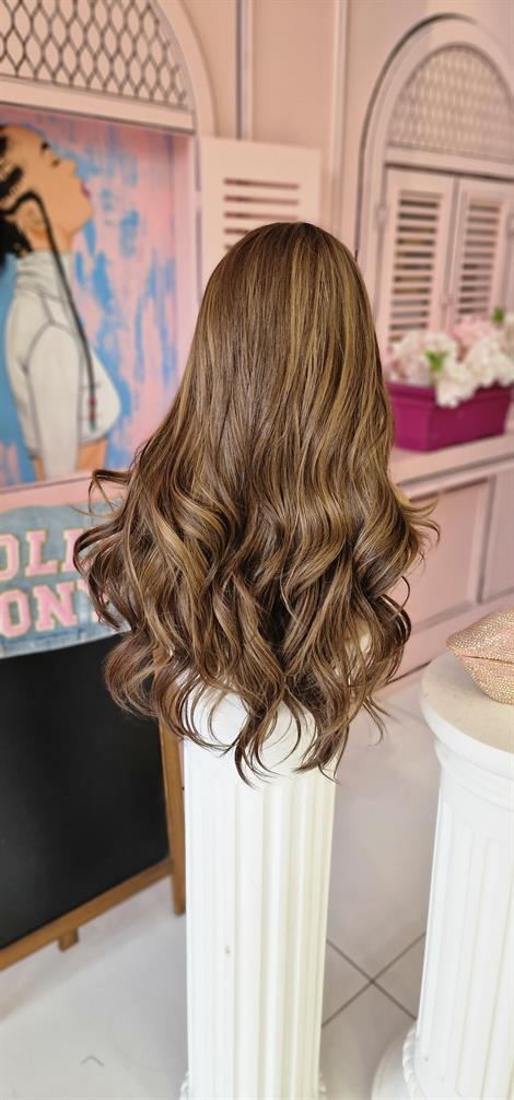 LOLLY PONY Dalgalı Röfleli Kahve Kore Fiber Sentetik Ön Tül Peruk