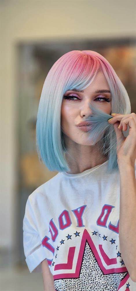 LOLLY PONY Düz Perçemli Dip Pembe Ucu Mavi Bob 35 cm Kore Fiber Sentetik Peruk