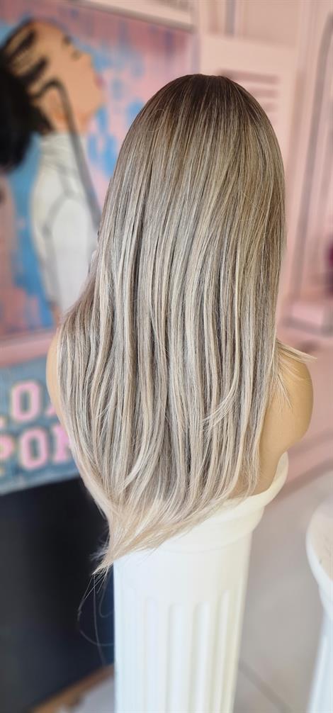 LOLLY PONY Düz Platin Röfleli 60cm Kore Fiber Sentetik Ön Tül Peruk