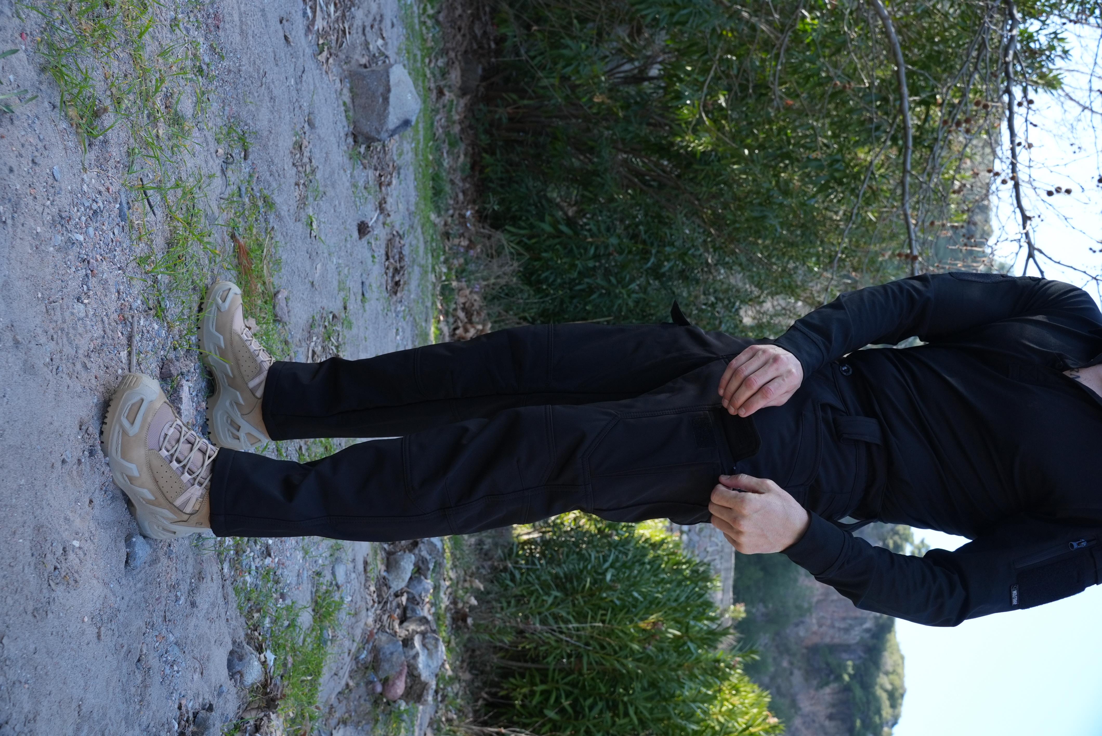 Softshell Taktik Pantolon 1062 Siyah 8 Cepli Su ve Rüzgar Geçirmez Pantolon