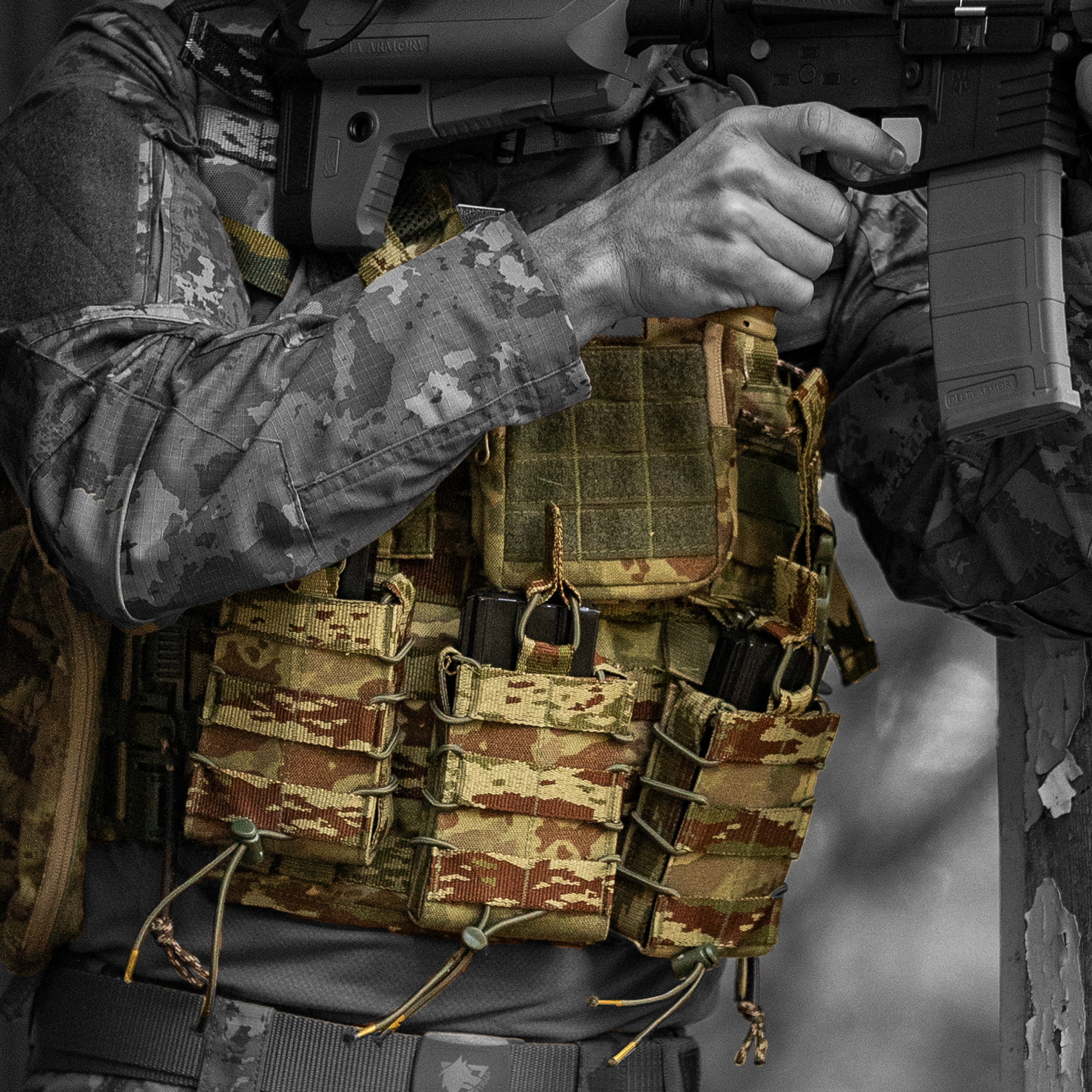 Balistik Plaka Takılabilen Askeri Kamuflaj 7.62 Tam Donanımlı Hücum Yeleği