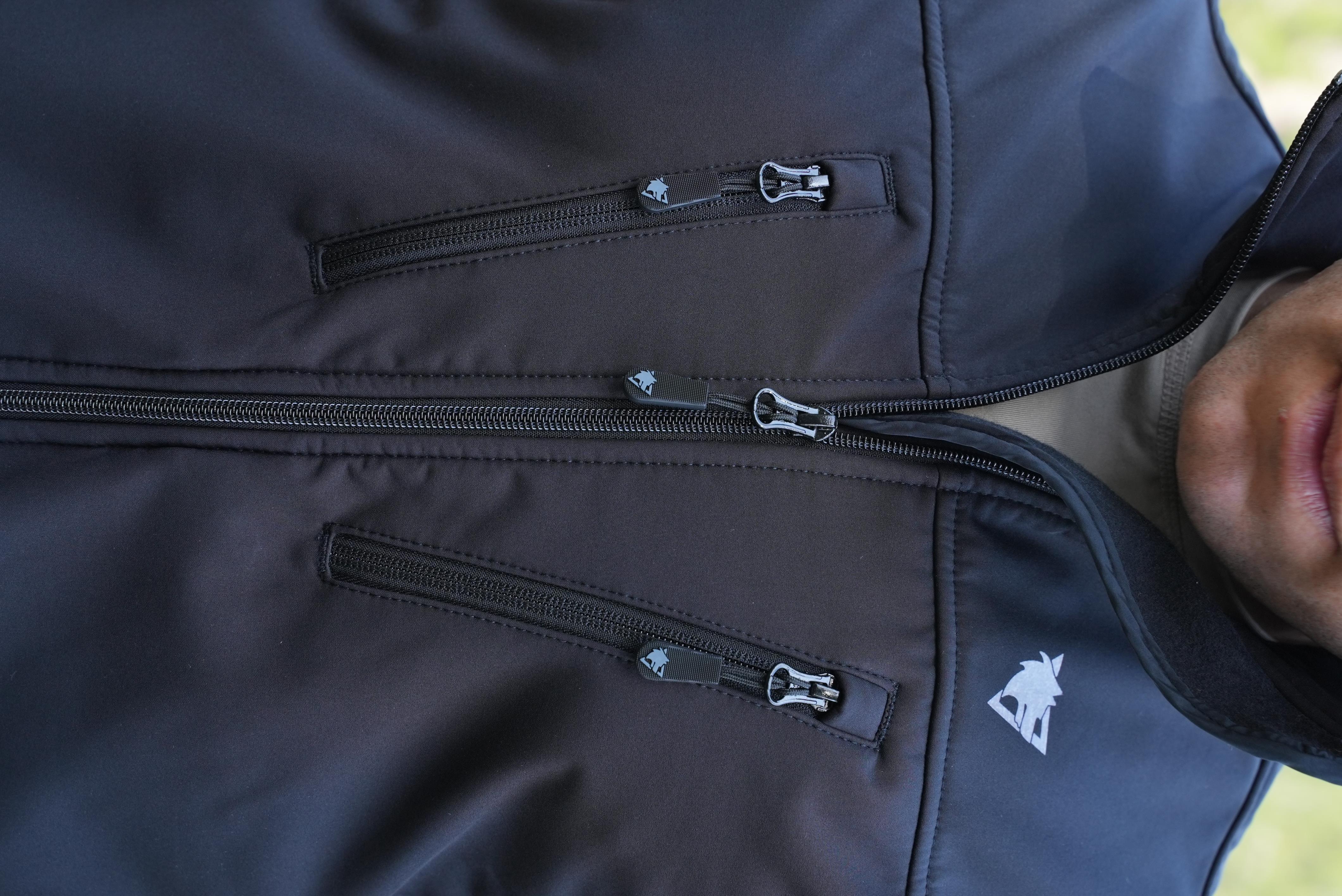 Altay Softshell Mont Siyah 7 Cepli Su ve Rüzgar Geçirmez Mont