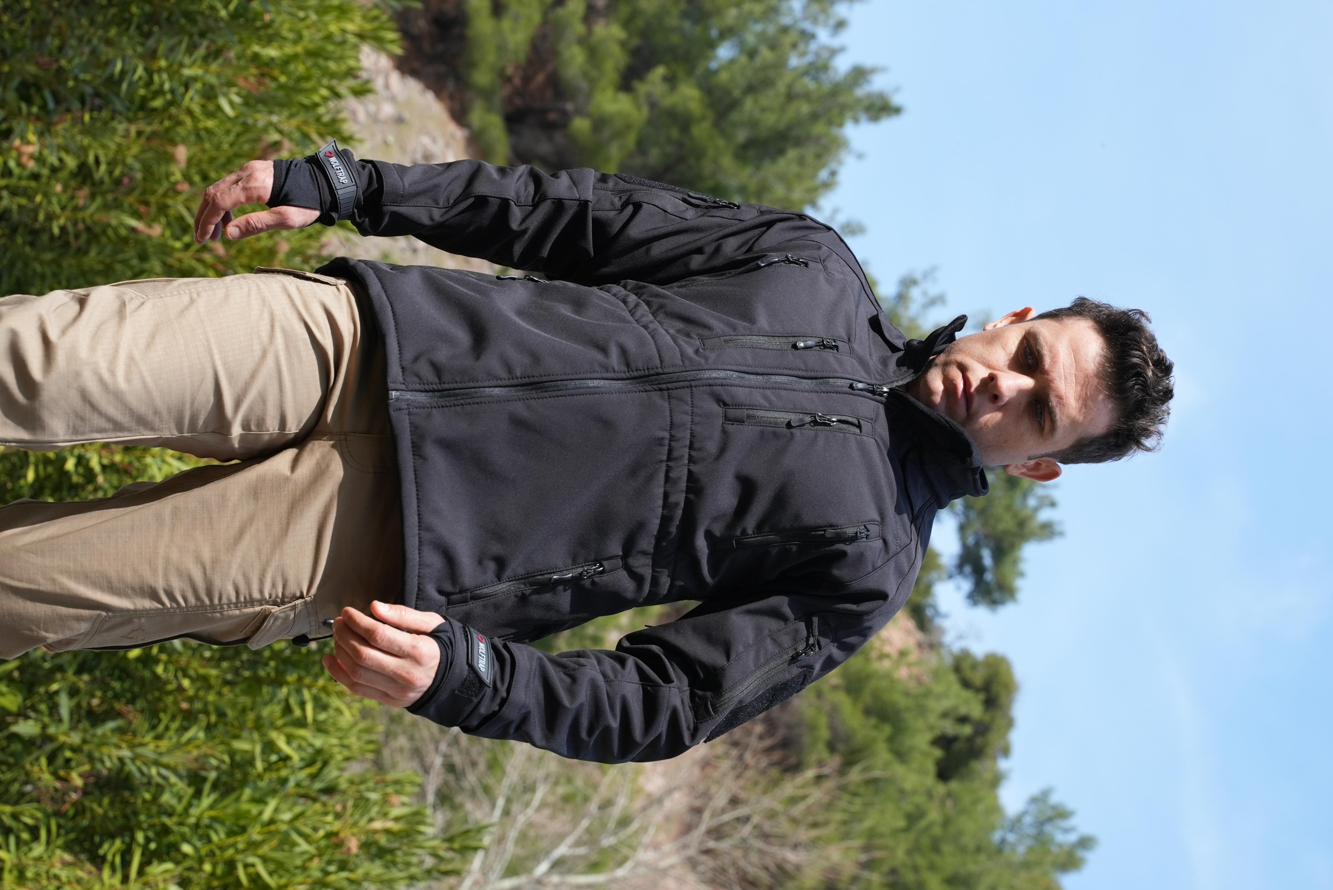 Wolftrap Tactical 11 Cepli Siyah Softshell Soğuk Geçirmez Mont | Softshell Mont Modelleri Ve Fiyatları | Şimşekoğlu Askeri Malzeme
